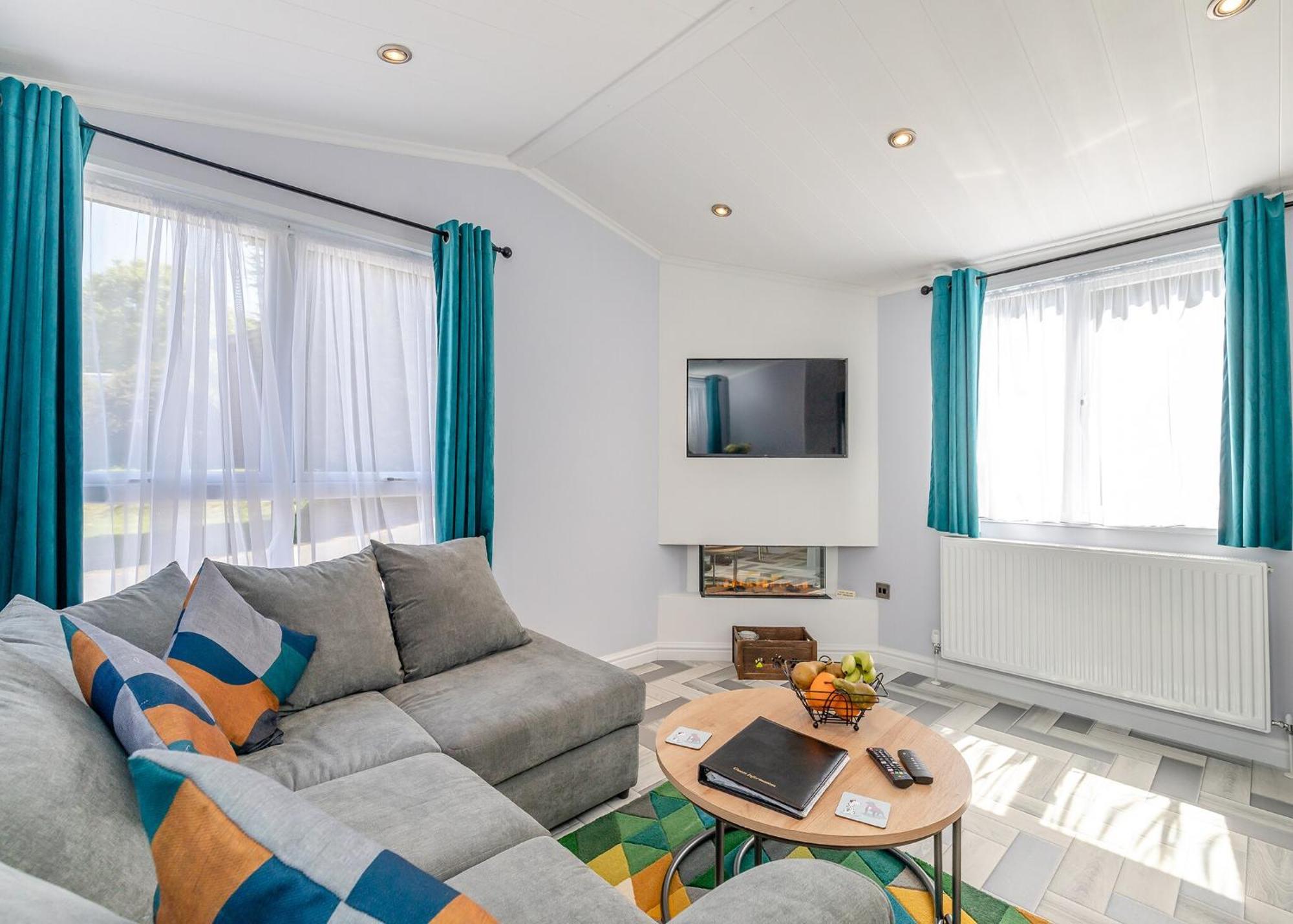 Longnor Wood Holiday Park Ngoại thất bức ảnh