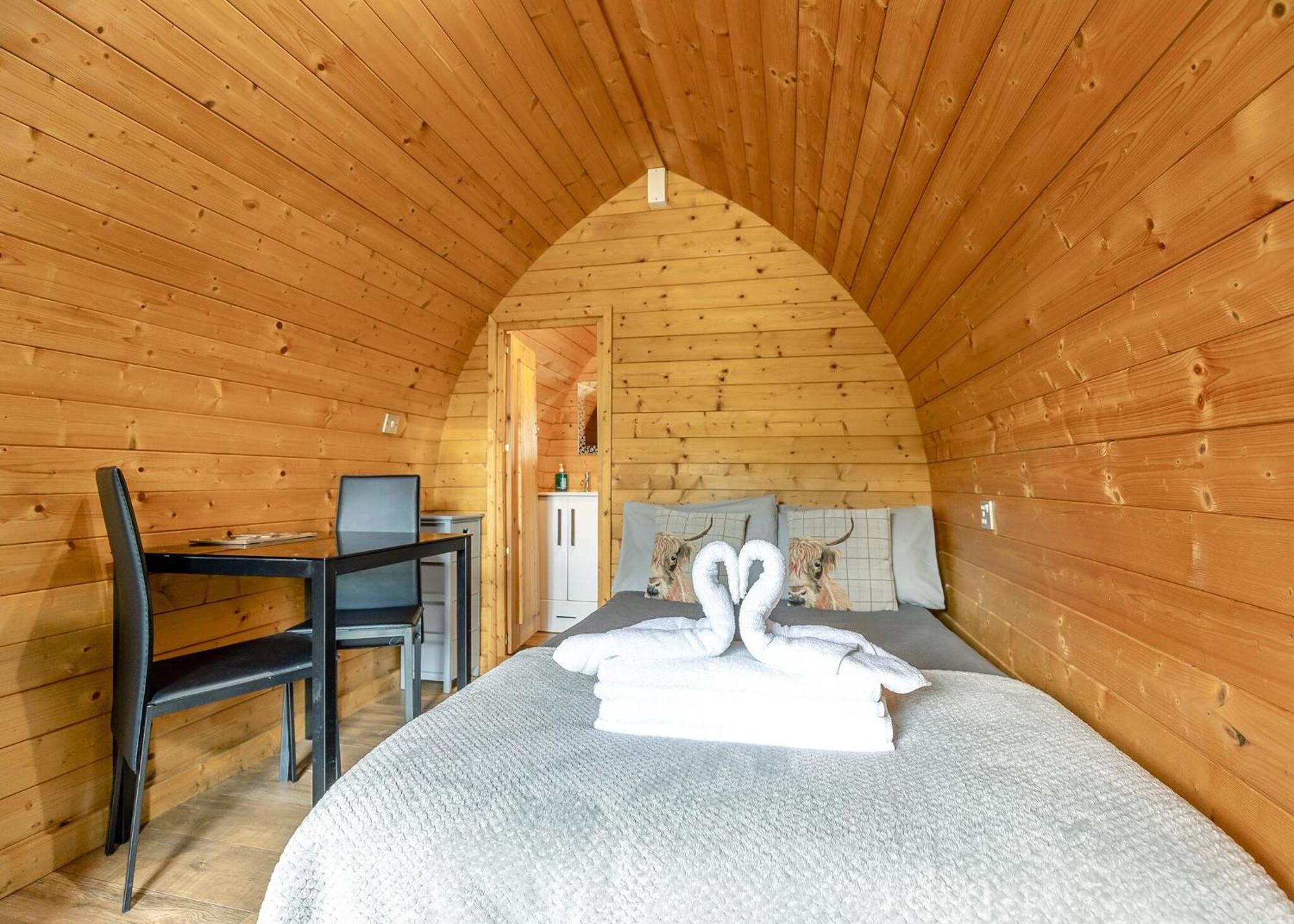 Longnor Wood Holiday Park Ngoại thất bức ảnh