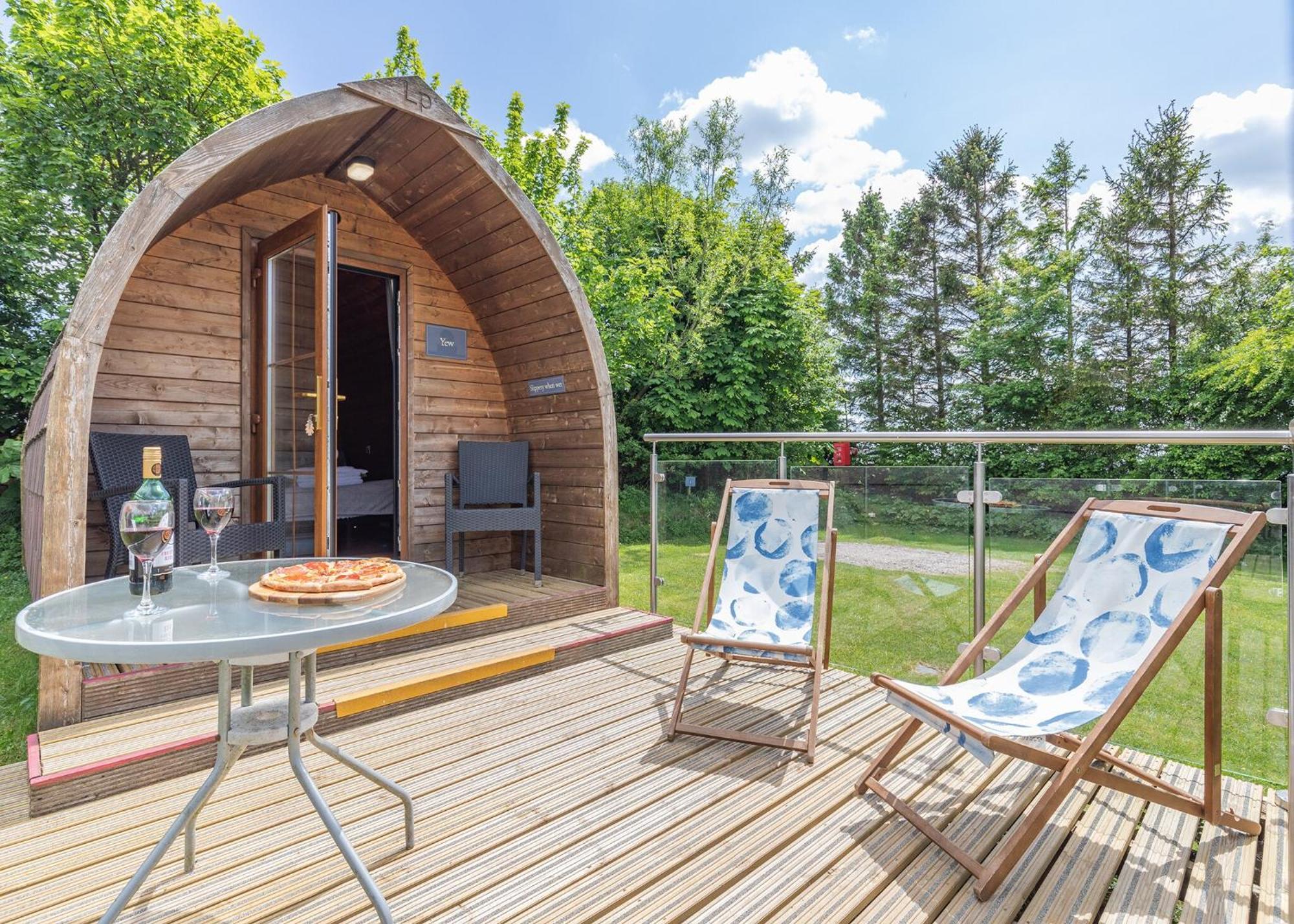 Longnor Wood Holiday Park Ngoại thất bức ảnh