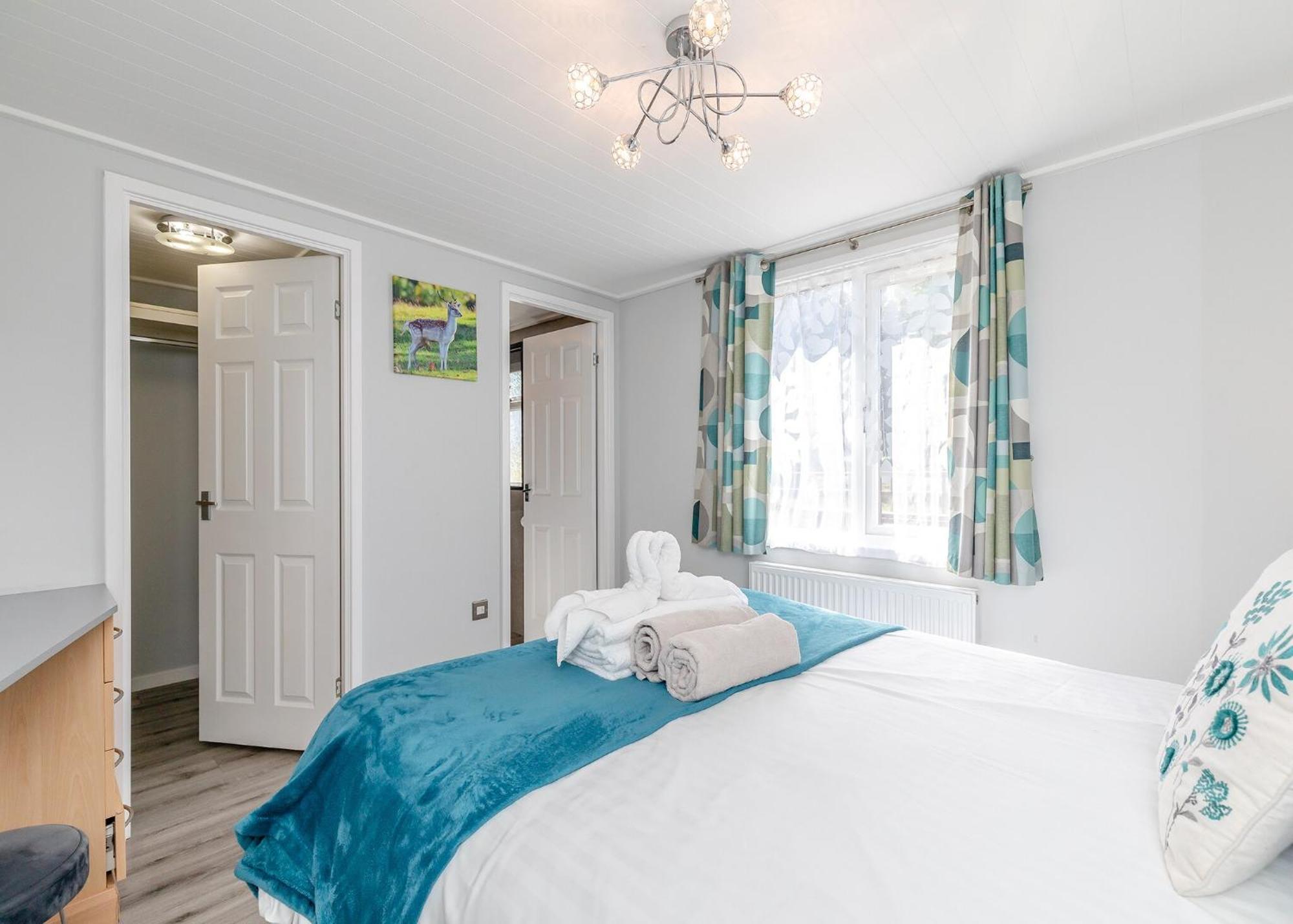Longnor Wood Holiday Park Ngoại thất bức ảnh