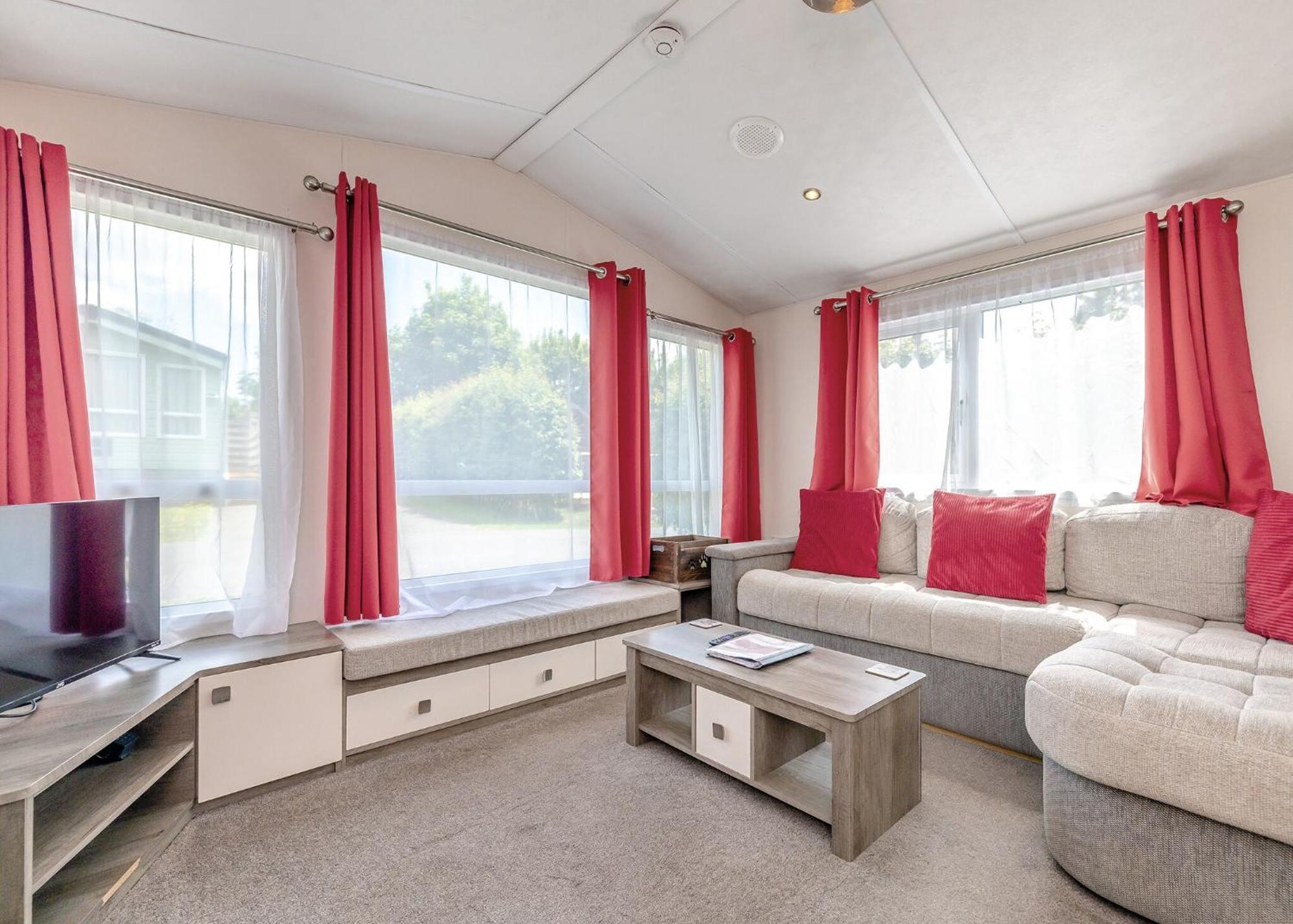 Longnor Wood Holiday Park Ngoại thất bức ảnh